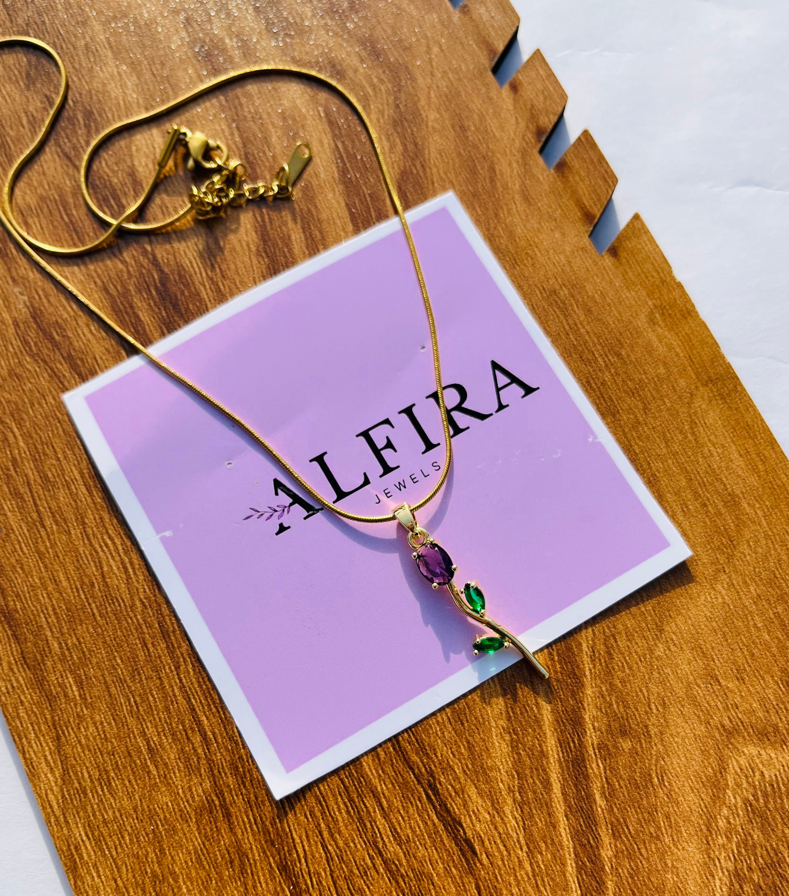 Crystal wine Tulip Necklace