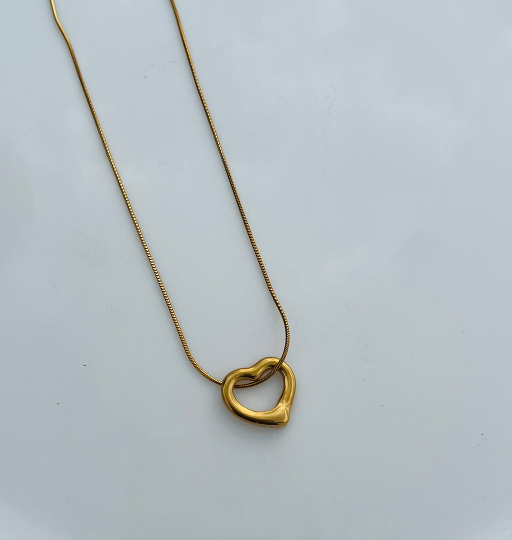 Golden Heart Loop Necklace
