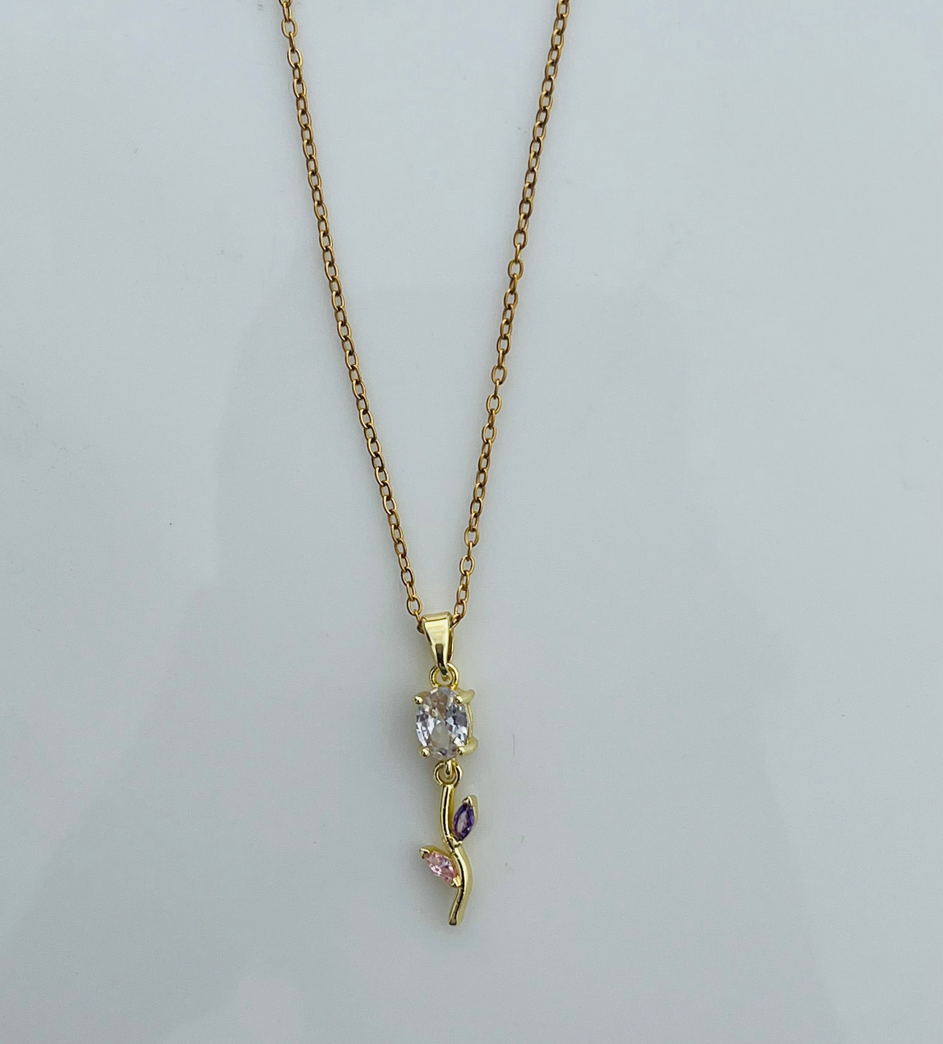 Luxe White Tulip Bracelet