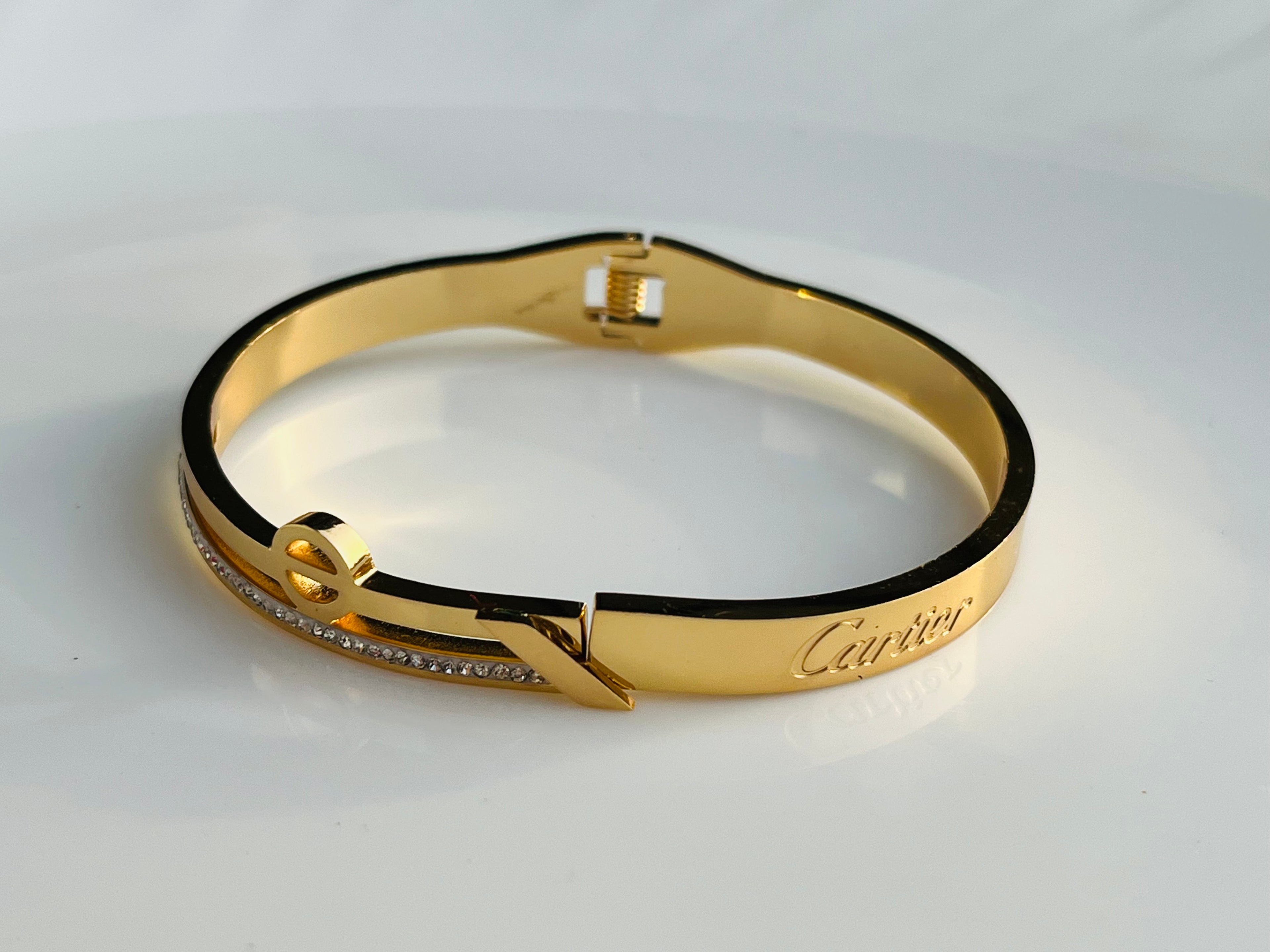 Sparkling Love Charm Bangle
