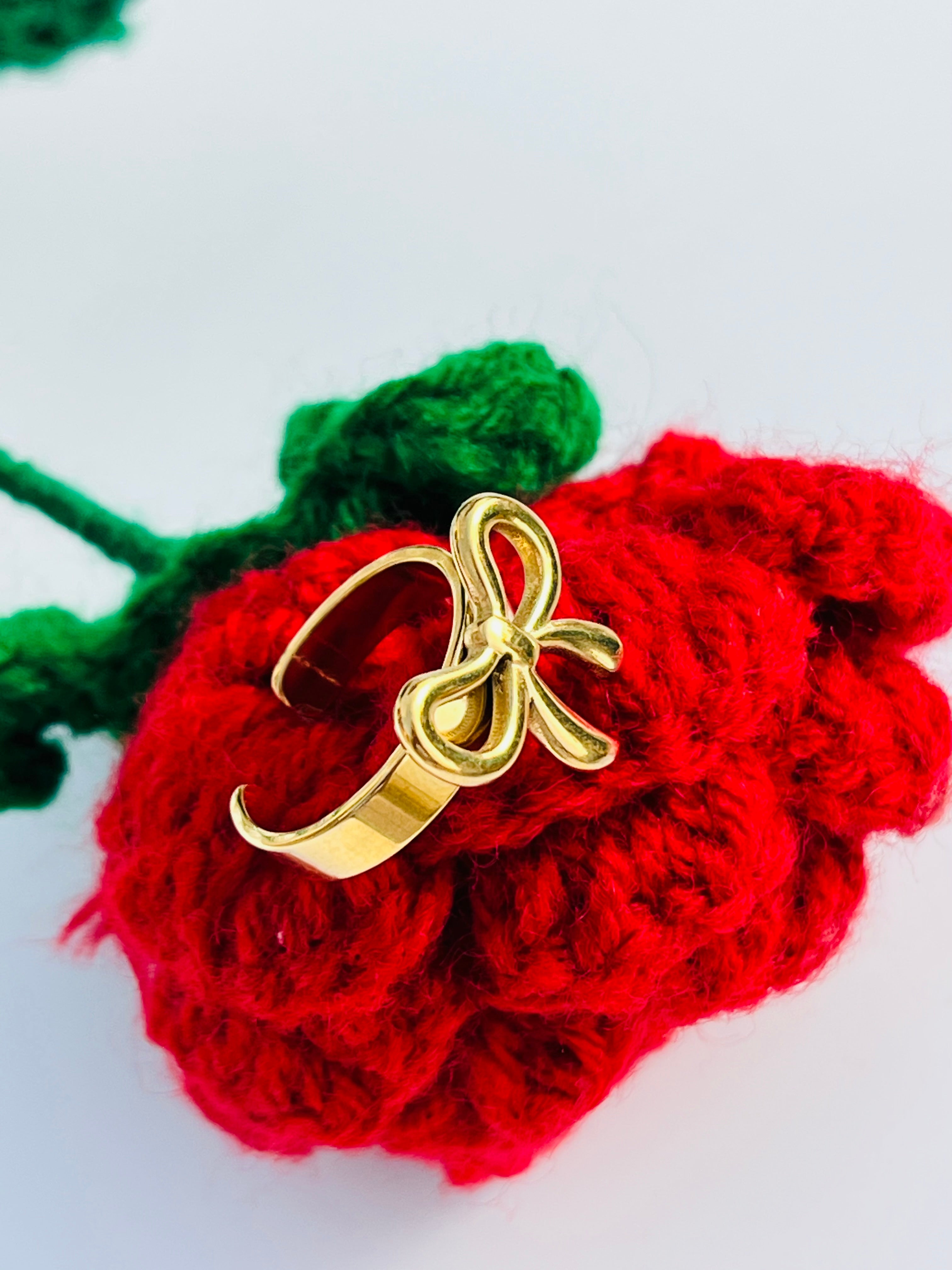 Conquette Adjustable Ring