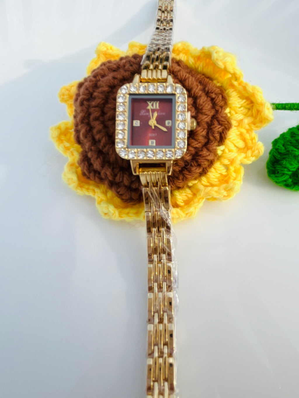 Vintage Wine Red Bracelet Watch