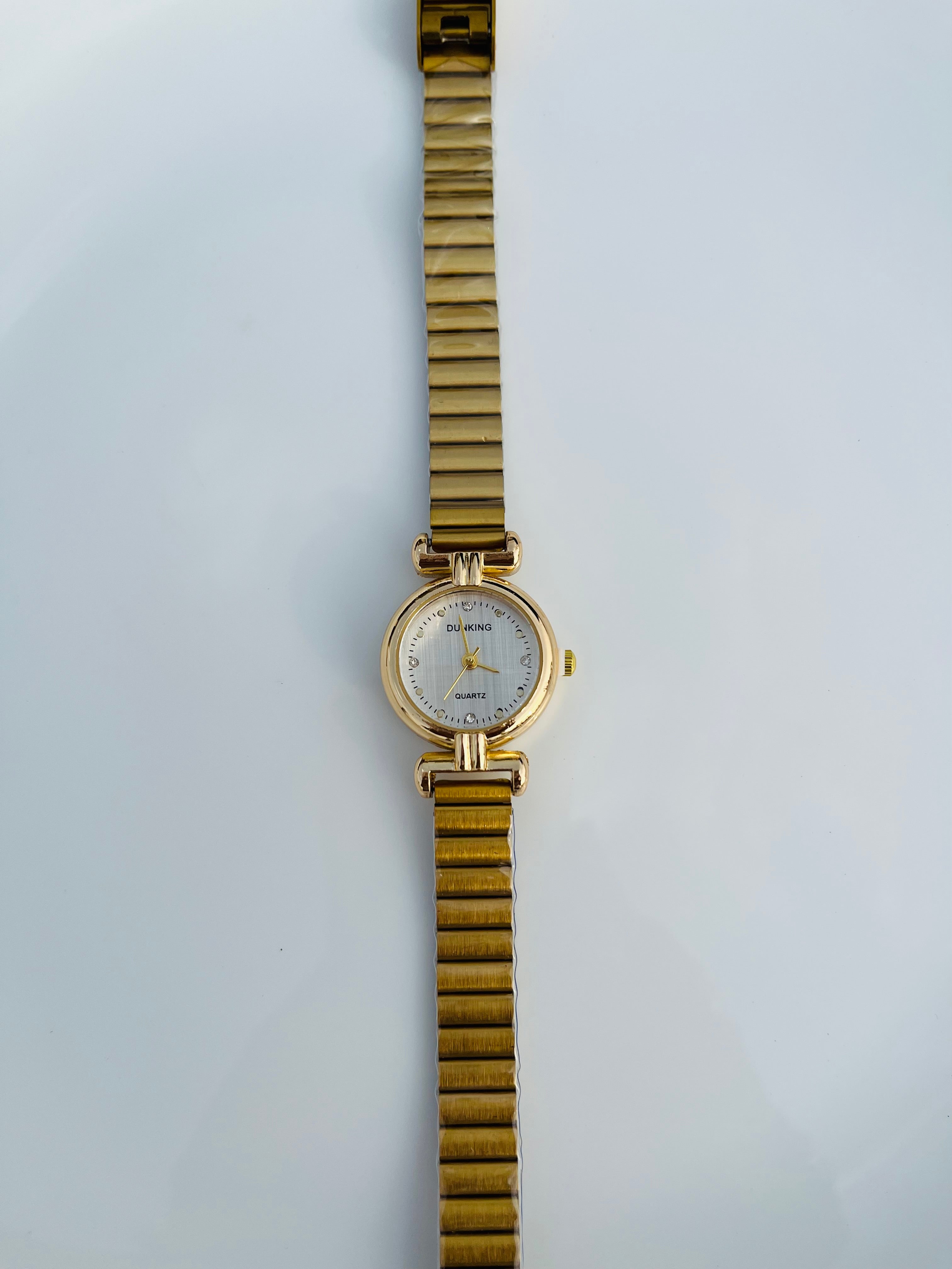 Vintage Gold Round Dial Watch