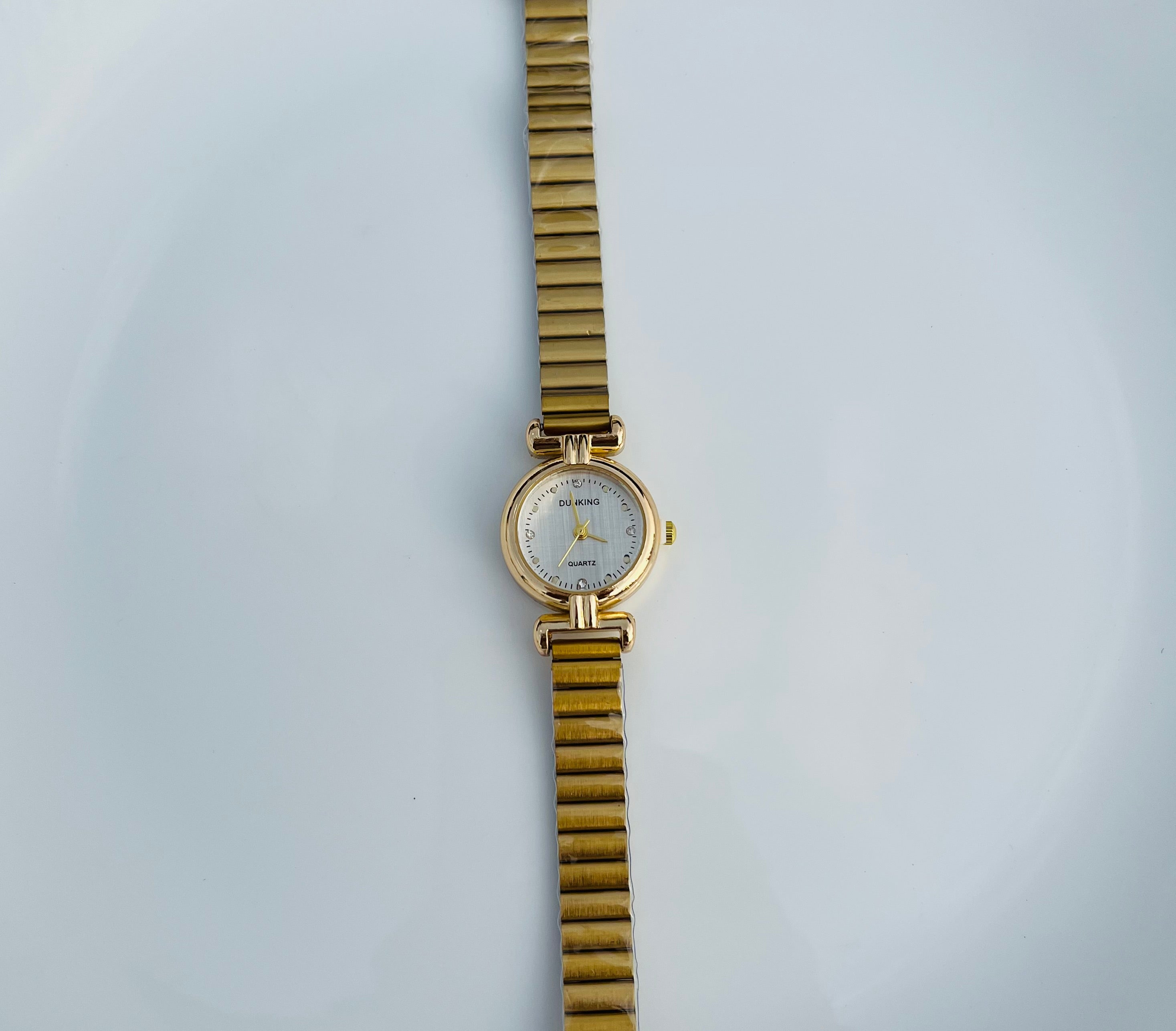 Vintage Gold Round Dial Watch