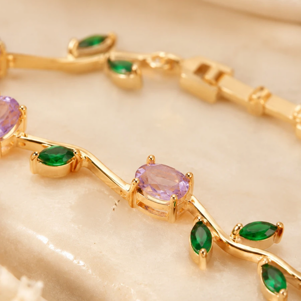 Blush Pink with Green leaves tulip bracelet