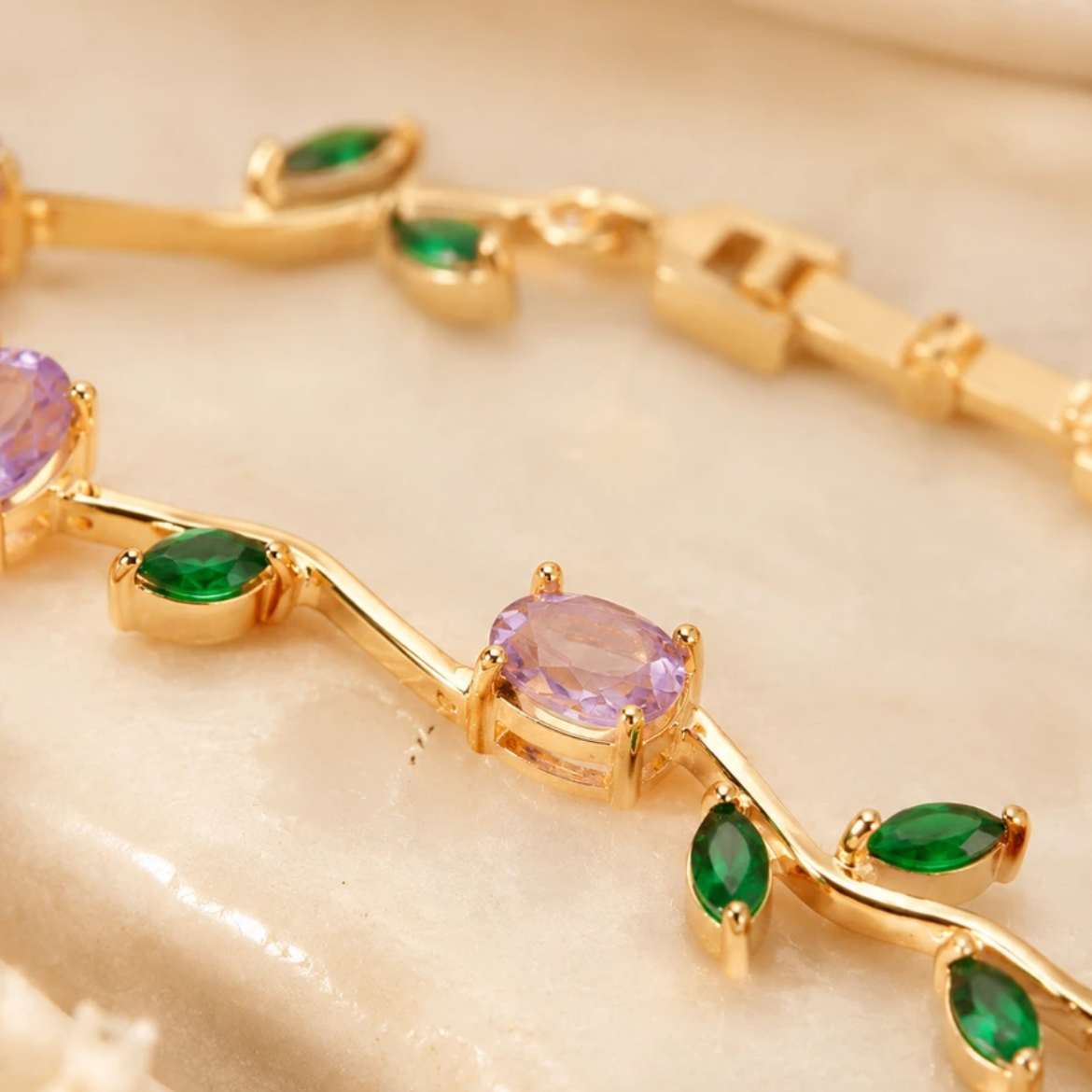 Blush Pink with Green leaves tulip bracelet