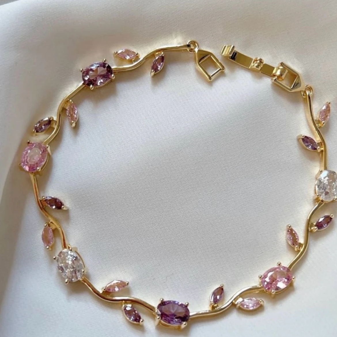 Premium Rapunzel Tulip Bracelet (Pink-Purple)
