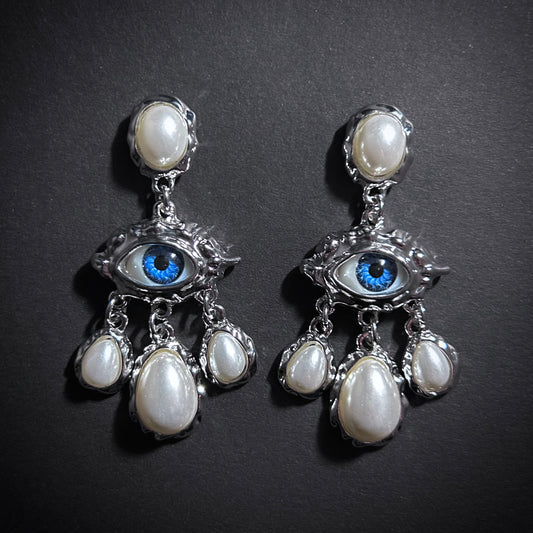 Eye earing