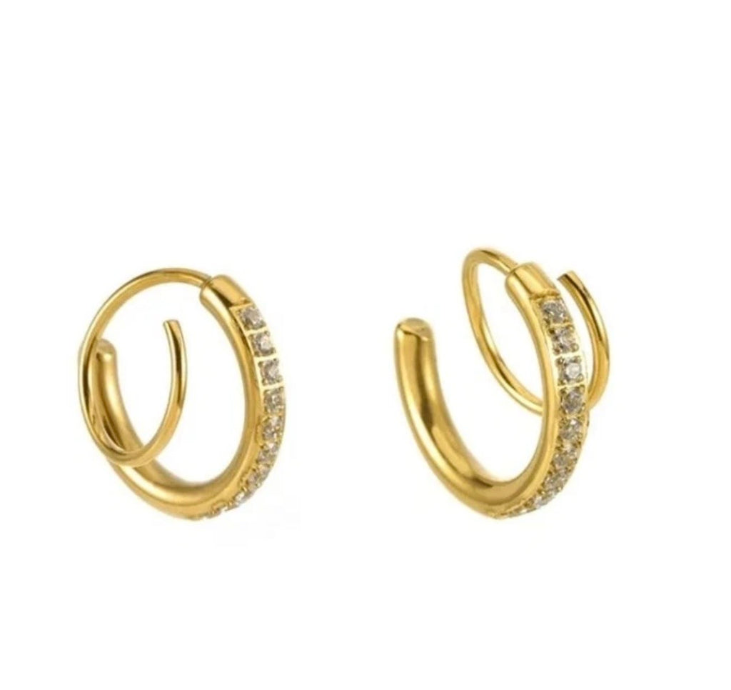 Double twisted earing