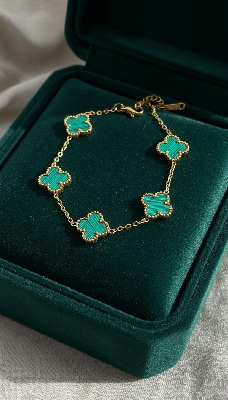 Royal Green Clover Bracelet